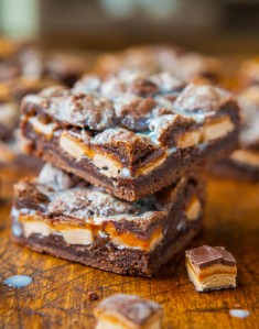 Milky Way Chocolate Cookie Crumble Bars | 10 Desserts To Make With Your Leftover Candy Bars